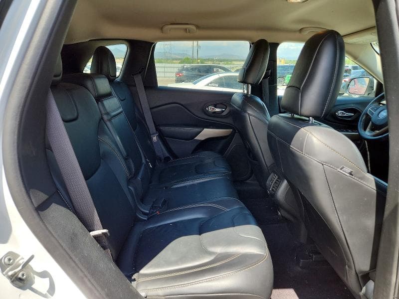 2017 JEEP CHEROKEE LIMITED 11