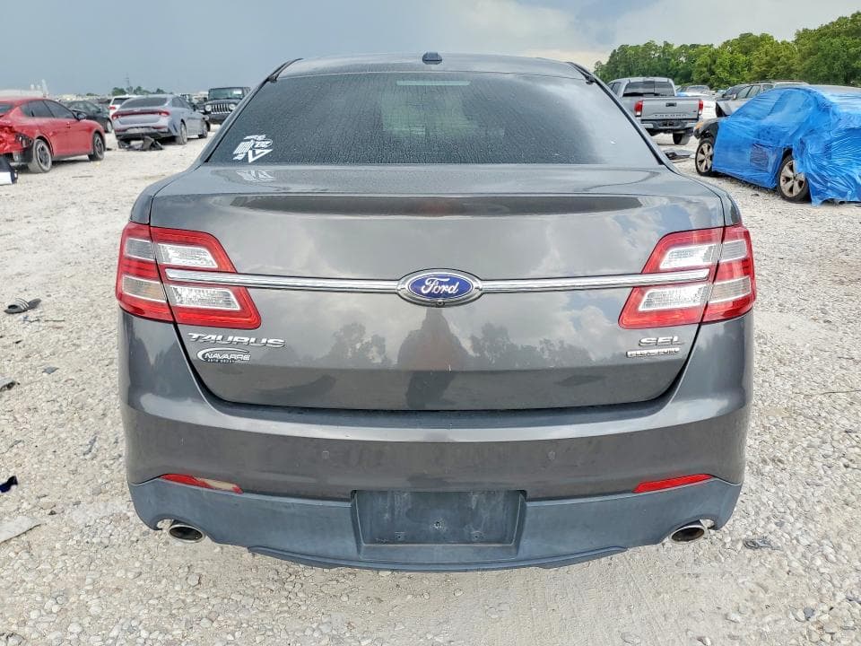 2017 FORD TAURUS SEL 6