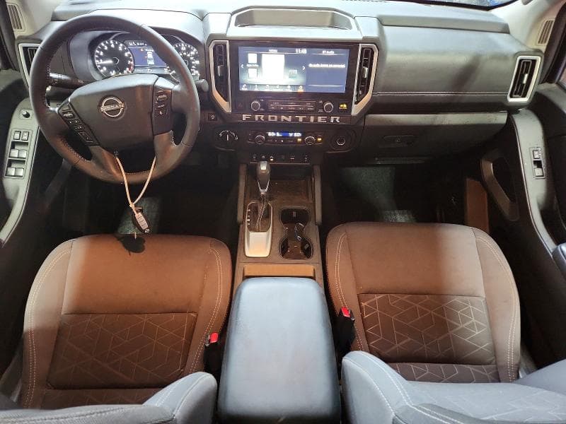 2025 NISSAN FRONTIER SV 8