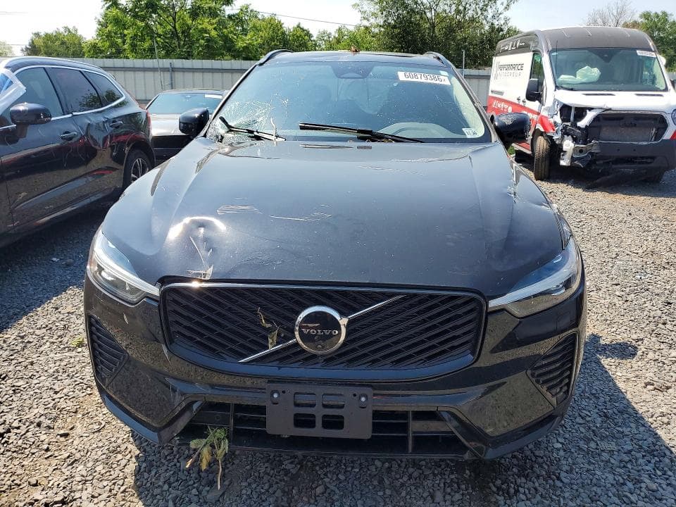 2026 VOLVO XC60 PLUS 5
