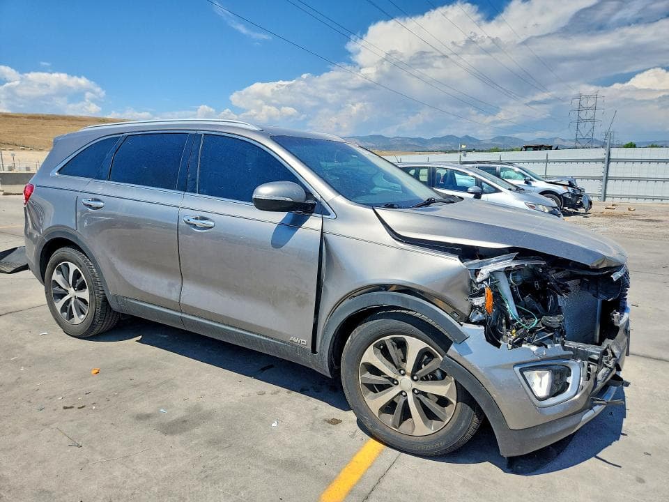 2017 KIA SORENTO EX 4