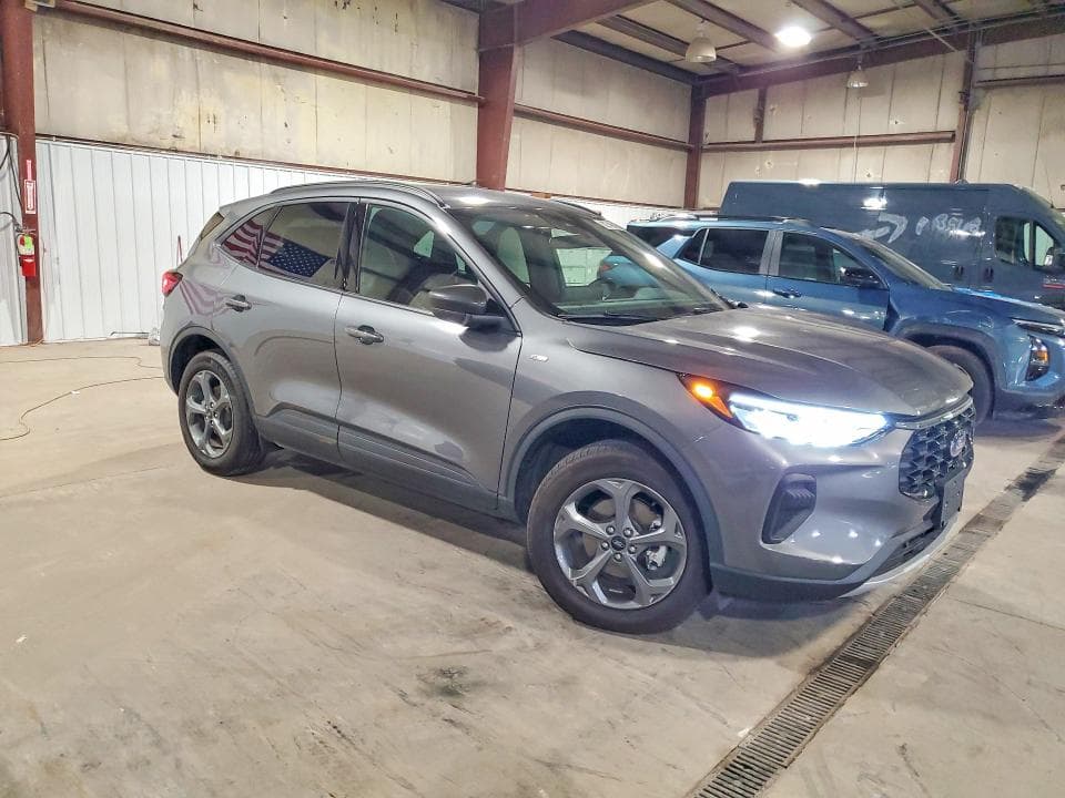 2025 FORD ESCAPE ST LINE 4