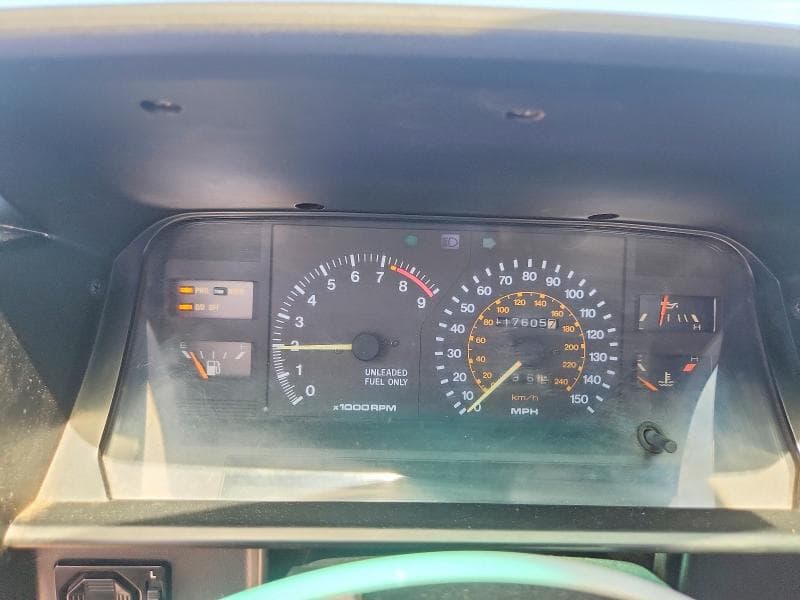 1986 TOYOTA MR2 BASE 9
