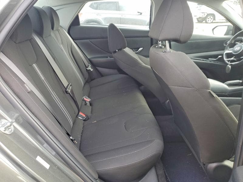 2024 HYUNDAI ELANTRA SEL 10