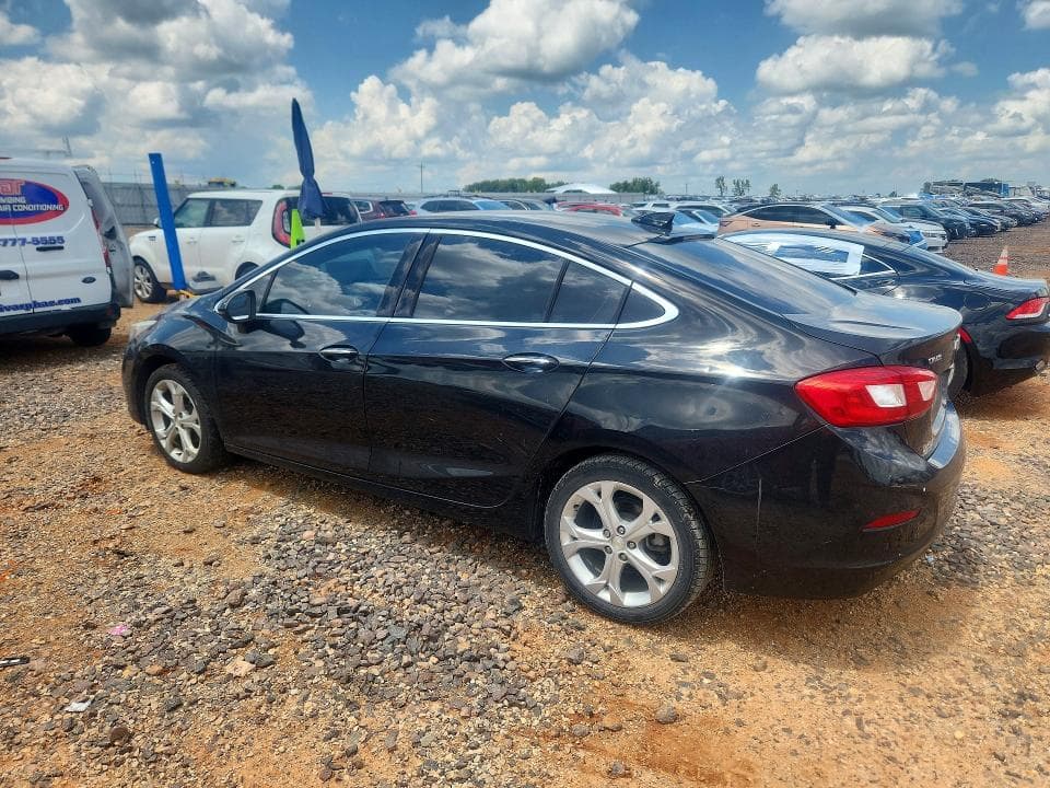 2017 CHEVROLET CRUZE PREMIER 2