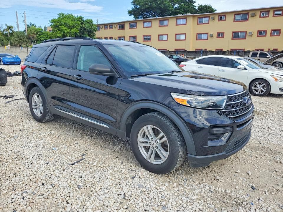2021 FORD EXPLORER XLT 4