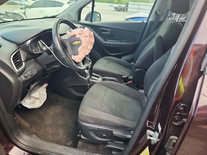 2021 CHEVROLET TRAX LS 7
