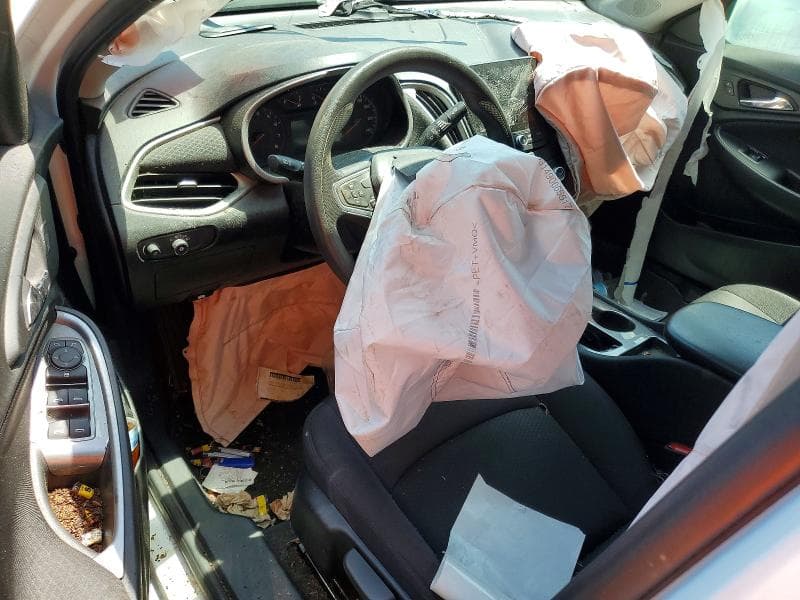 2024 CHEVROLET MALIBU LS 8