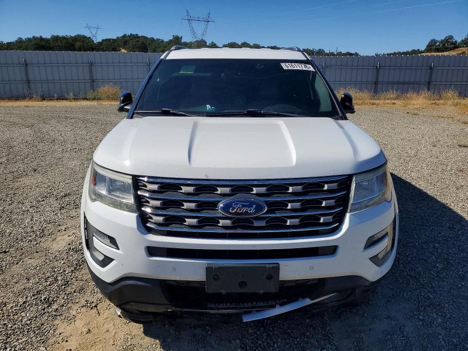 2017 FORD EXPLORER XLT 5