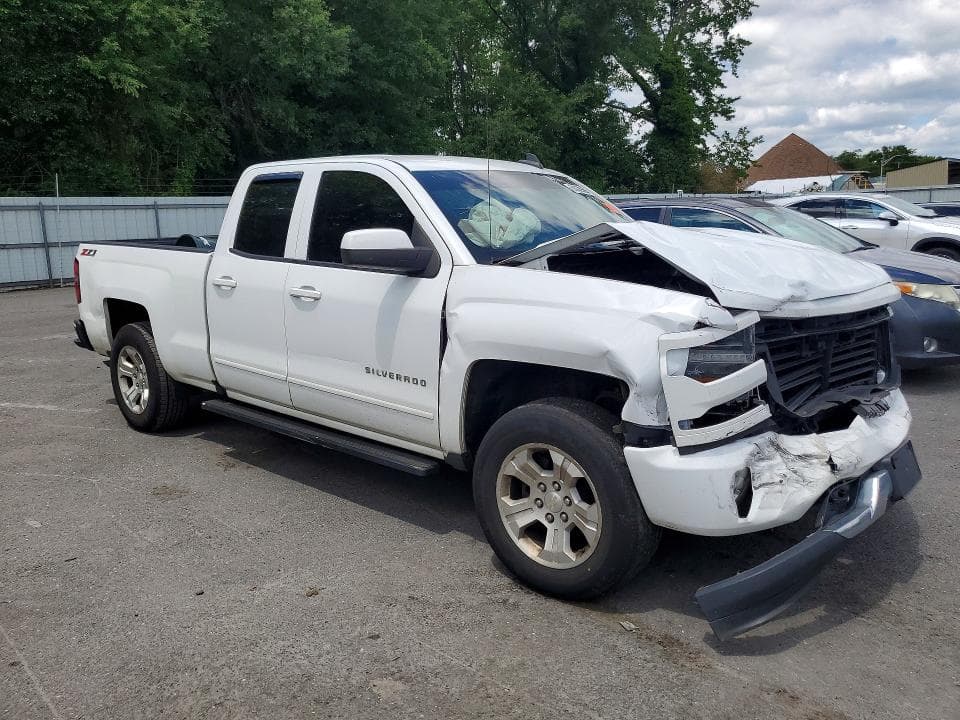 2017 CHEVROLET SILVERADO K1500 LT 4