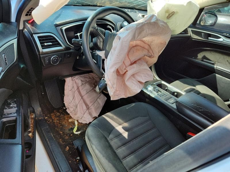 2019 FORD FUSION SE 8