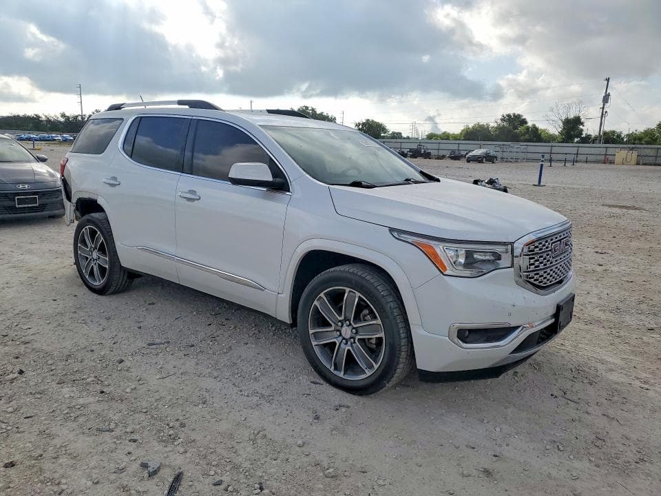 2019 GMC ACADIA DENALI 4