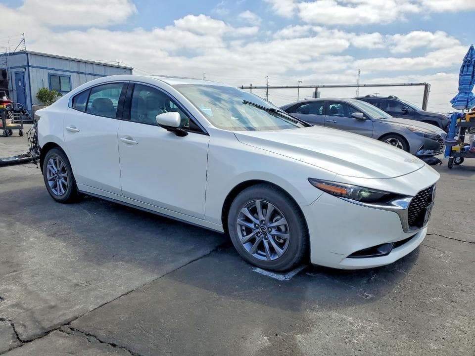 2020 MAZDA 3 PREMIUM 4