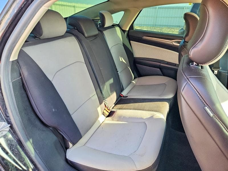 2019 FORD FUSION SE 10