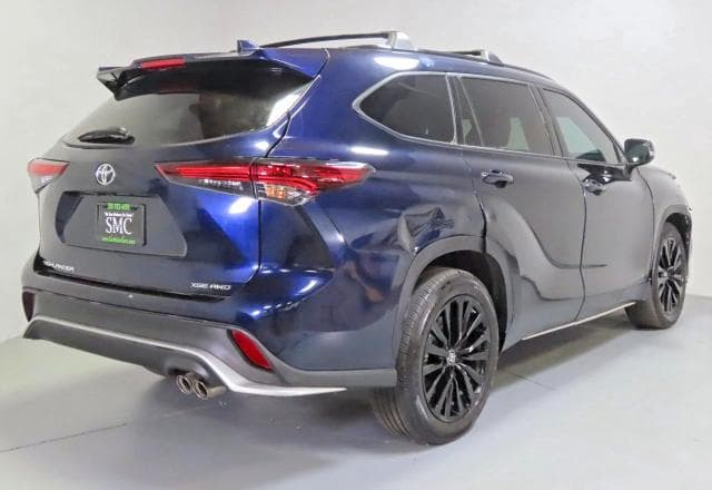 2024 TOYOTA HIGHLANDER XSE 3