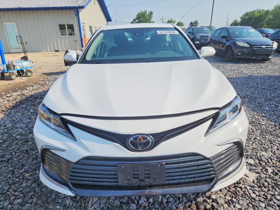2023 TOYOTA CAMRY LE 5