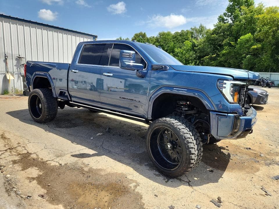 2025 GMC SIERRA K2500 DENALI ULTIMATE 4