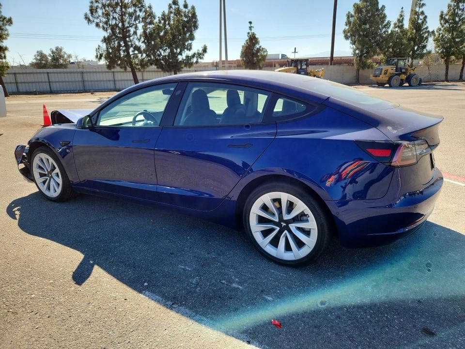 2022 TESLA MODEL 3 2