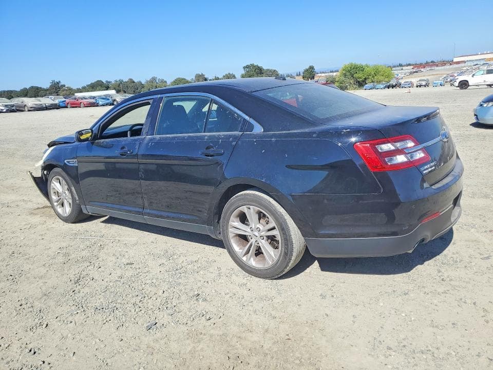 2018 FORD TAURUS SEL 2