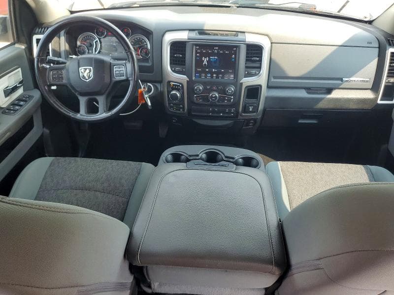 2019 RAM 1500 CLASSIC SLT 8