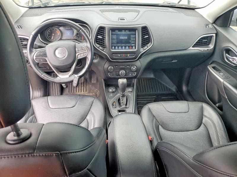 2021 JEEP CHEROKEE LATITUDE LUX 8