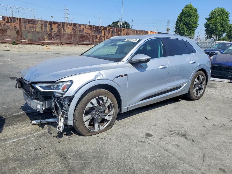2022 AUDI E-TRON PREMIUM