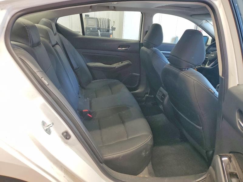 2024 NISSAN ALTIMA SL 10