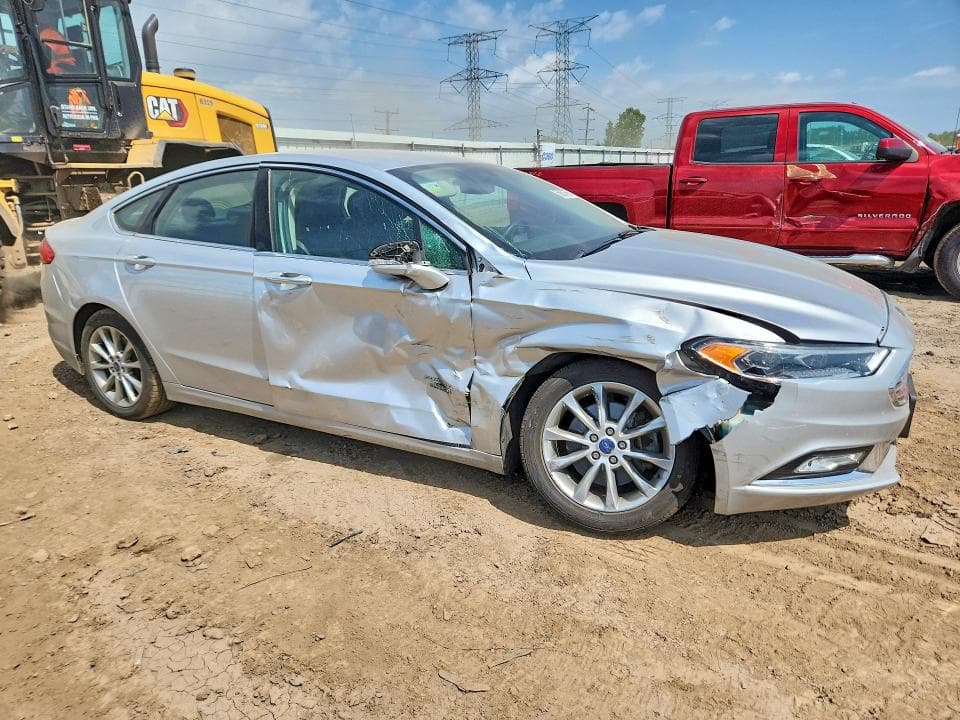 2017 FORD FUSION TITANIUM PHEV 4