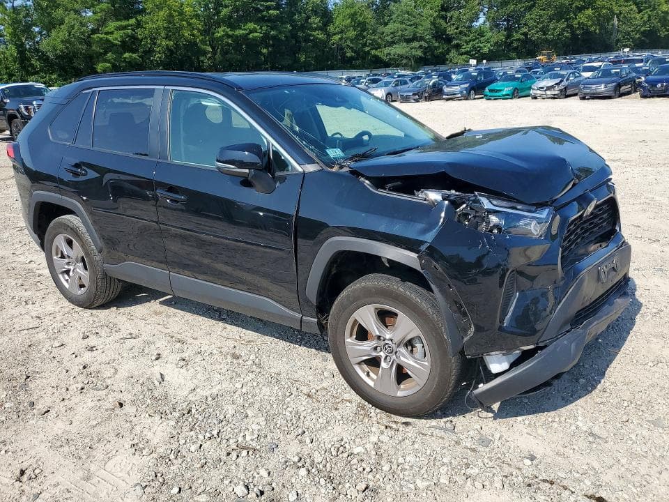 2023 TOYOTA RAV4 XLE 4