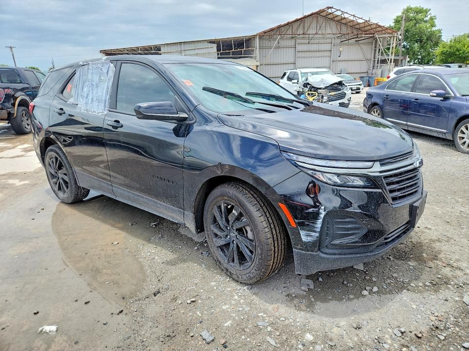 2024 CHEVROLET EQUINOX LS 4