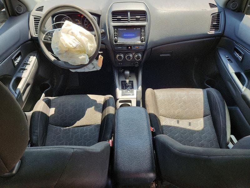 2020 MITSUBISHI OUTLANDER SPORT ES 8