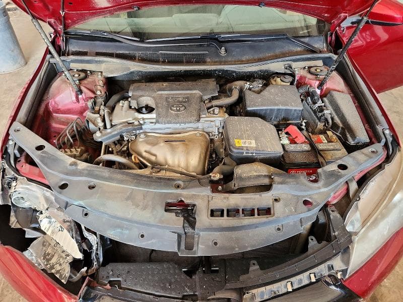 2017 TOYOTA CAMRY SE 11
