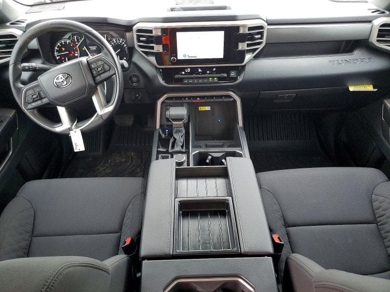 2026 TOYOTA TUNDRA SR5 8