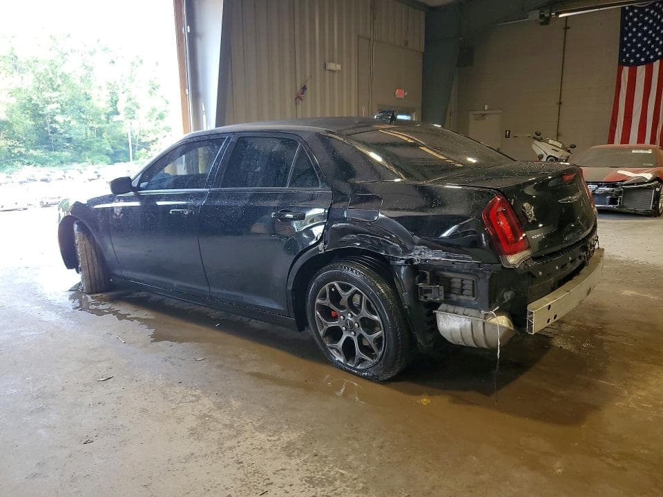 2018 CHRYSLER 300 TOURING 2