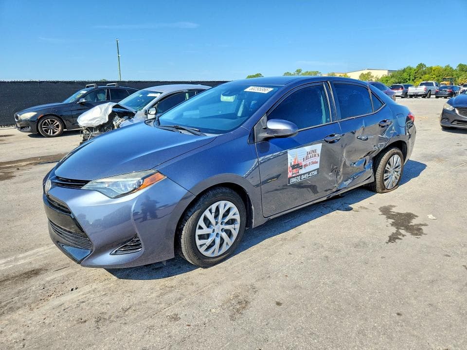 2018 TOYOTA COROLLA LE - 1