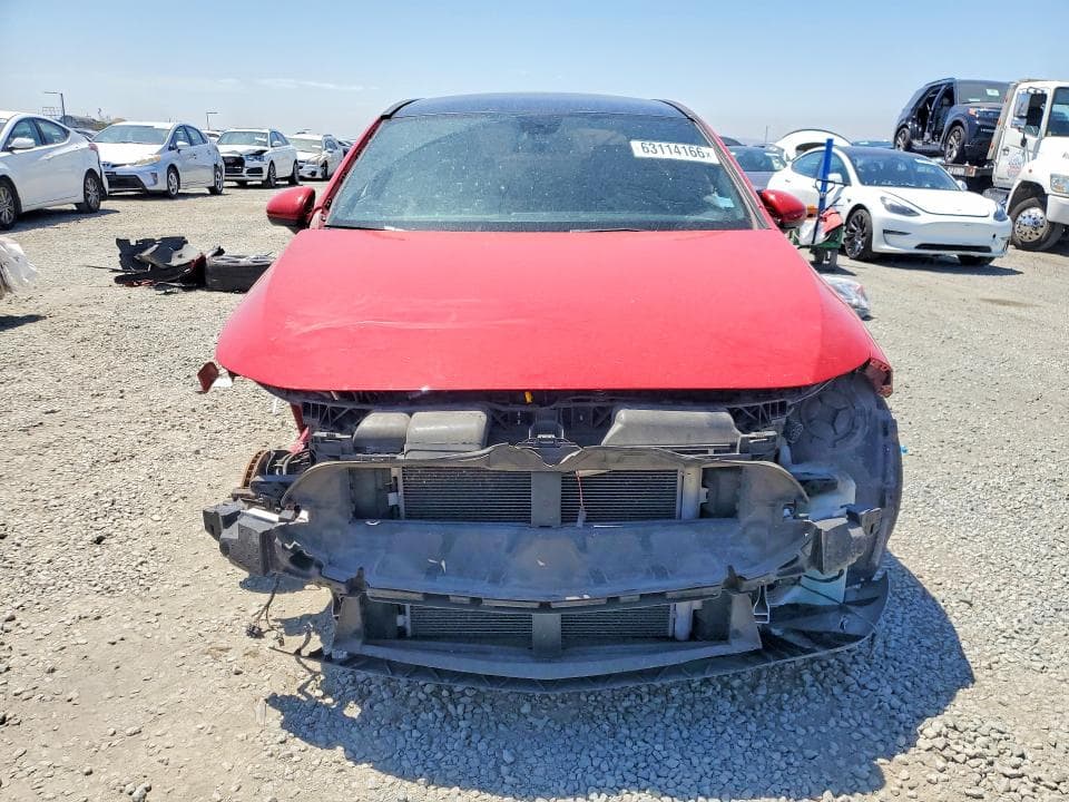 2019 MERCEDES-BENZ A 220 5