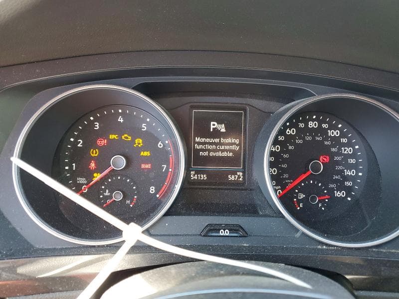 2021 VOLKSWAGEN TIGUAN SE 9