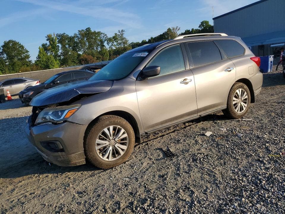 2017 NISSAN PATHFINDER SV - 1