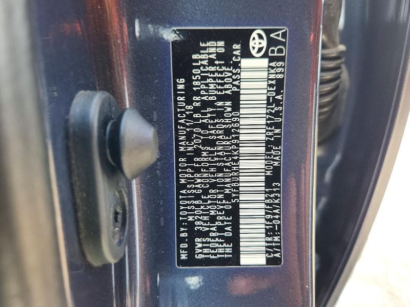 2019 TOYOTA COROLLA LE 13