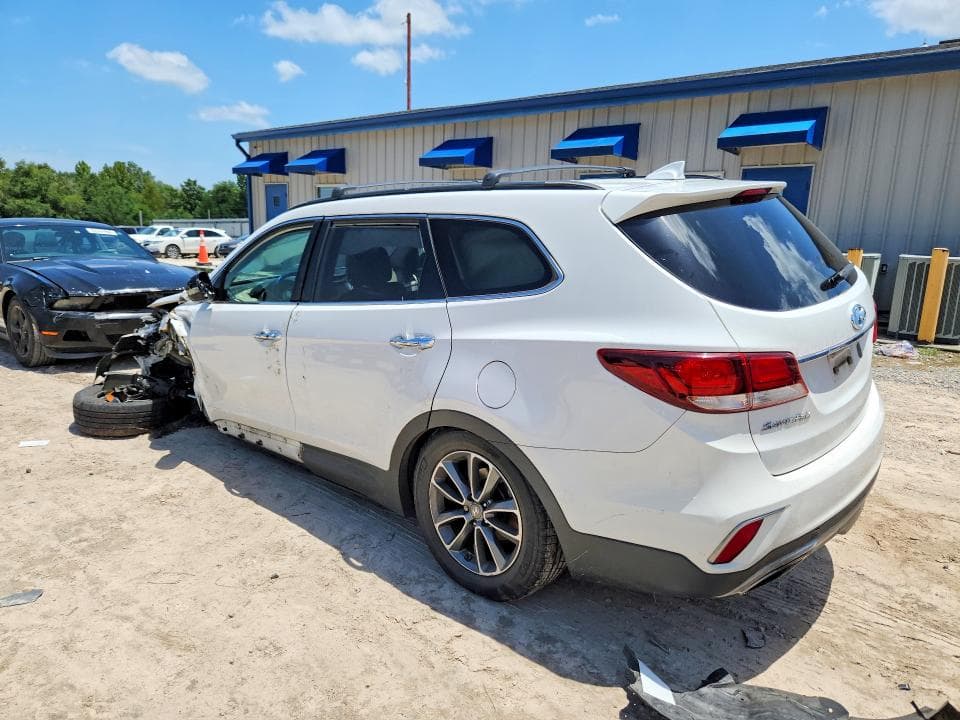2017 HYUNDAI SANTA FE SE 2