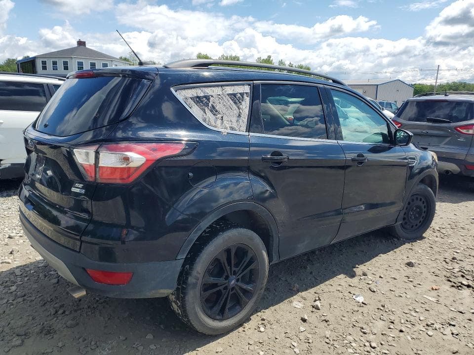 2018 FORD ESCAPE SE 3
