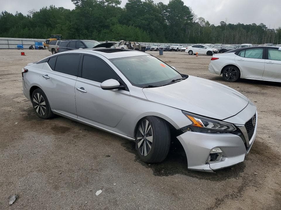 2019 NISSAN ALTIMA SL 4