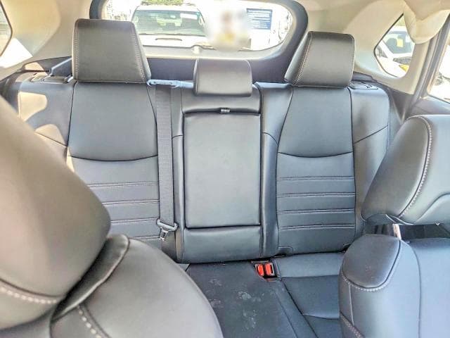 2022 TOYOTA RAV4 XLE PREMIUM 10