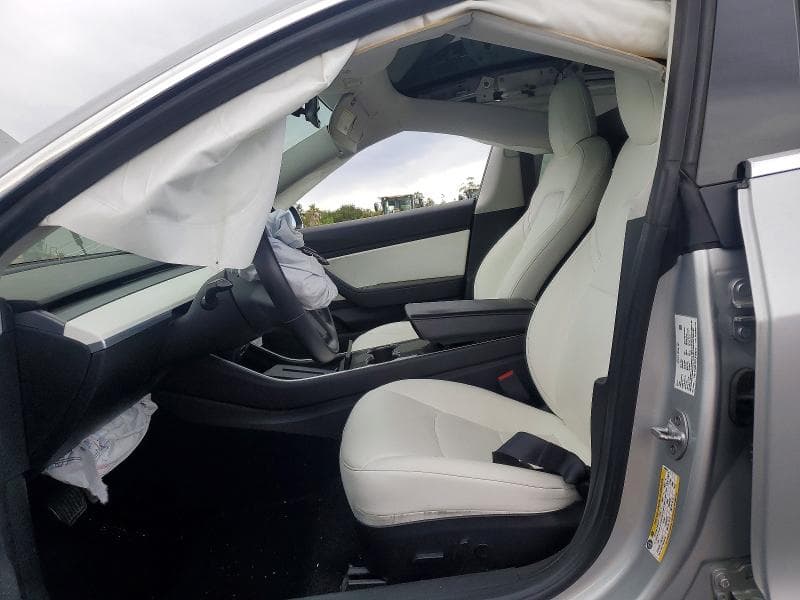 2018 TESLA MODEL 3 7