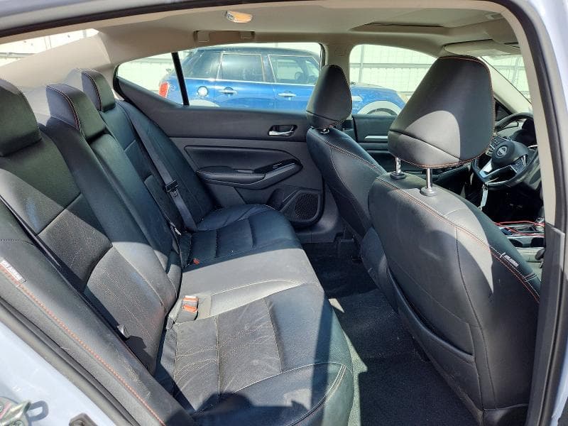 2024 NISSAN ALTIMA SR 10