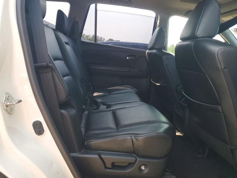 2017 HONDA PILOT 11