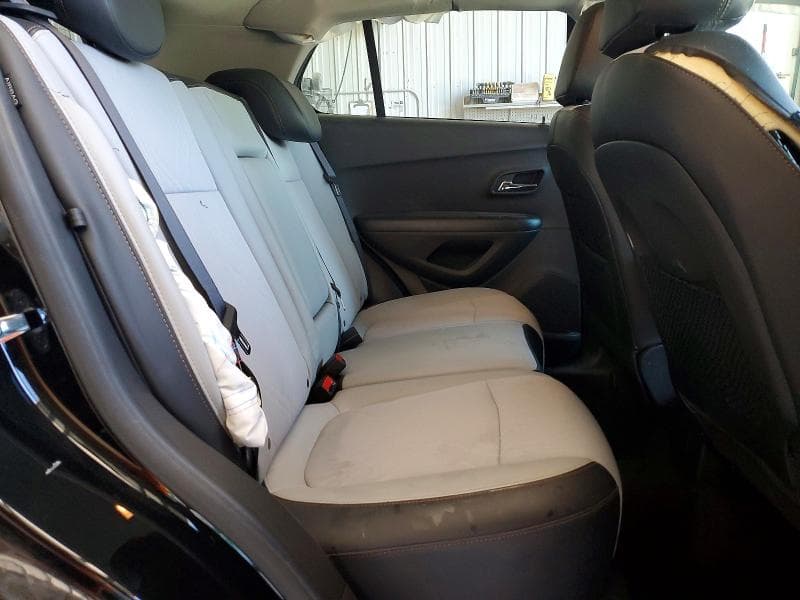 2021 CHEVROLET TRAX 1LT 11