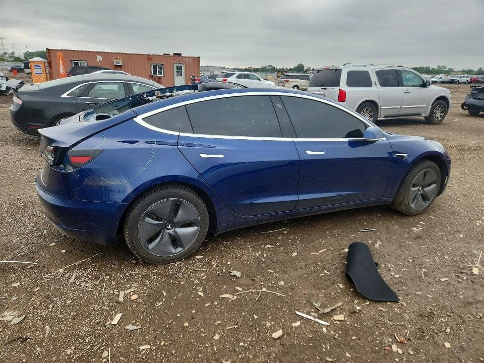 2018 TESLA MODEL 3 3