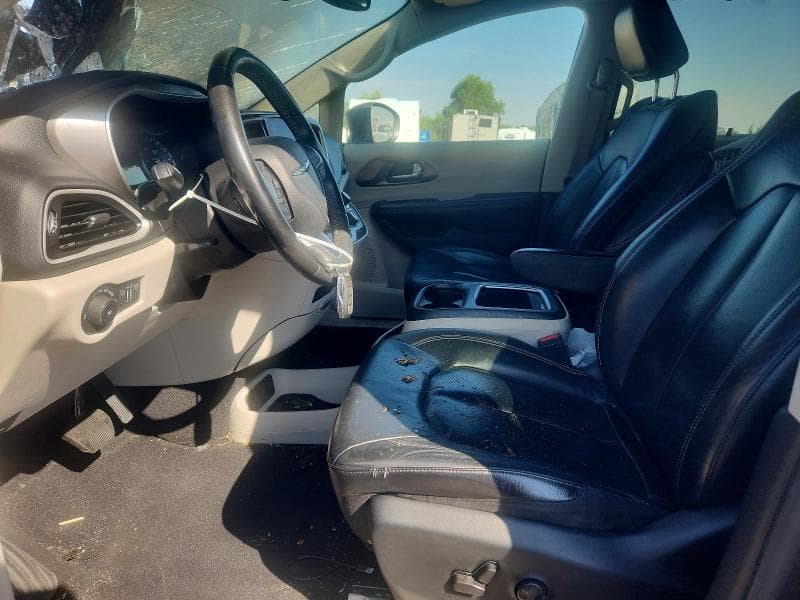 2022 CHRYSLER PACIFICA TOURING L 7
