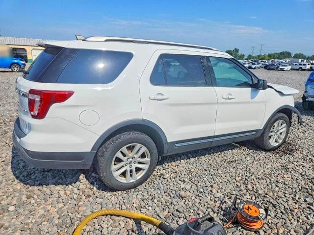 2019 FORD EXPLORER XLT 3
